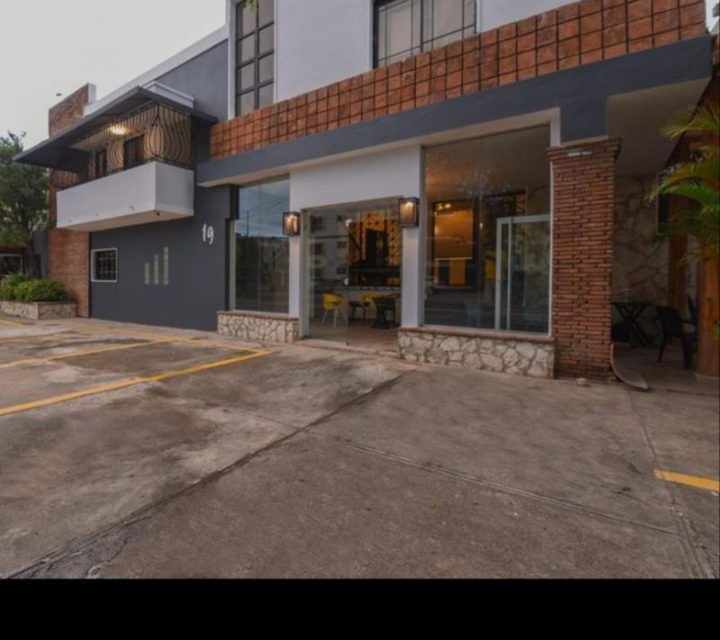 PH19 Hotel