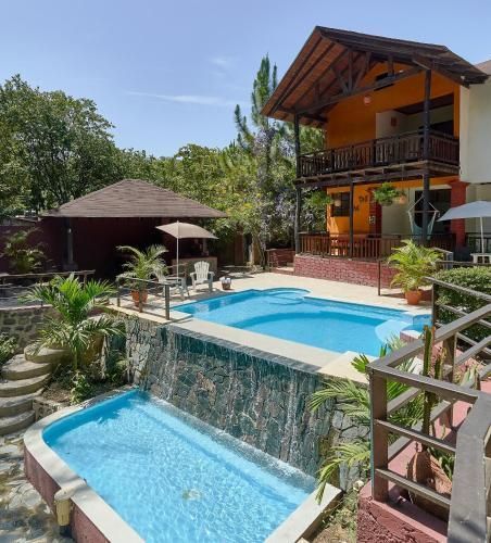 Villa Bayacanes con piscinas privadas