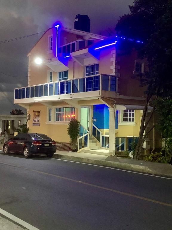 HOTEL VISTA SUR