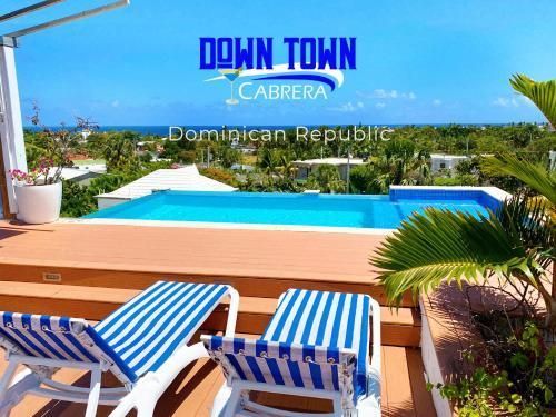 Down Town Cabrera Hotel, Restaurant & Bar