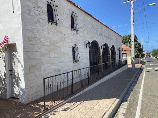 Montecristi Lodges